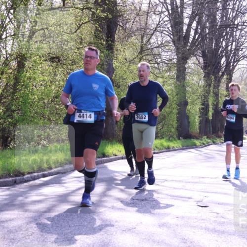 12.04.2026 - 45. Internationalen Wilhelmsburger Insellauf Yannick Fuchs http://msf.ph/oto/9488751 12.04.2026 10:40:14 Laufen 4414, 3852, 4494 meine-sportfotos.de
