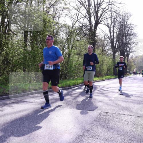 12.04.2026 - 45. Internationalen Wilhelmsburger Insellauf Yannick Fuchs http://msf.ph/oto/9488768 12.04.2026 10:40:15 Laufen 4414, 3852, 3, 4494 meine-sportfotos.de