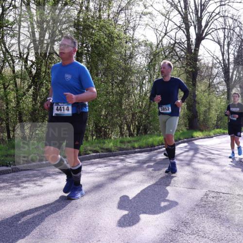 12.04.2026 - 45. Internationalen Wilhelmsburger Insellauf Yannick Fuchs http://msf.ph/oto/9488775 12.04.2026 10:40:15 Laufen 4414, 3852, 449 meine-sportfotos.de
