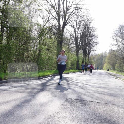12.04.2026 - 45. Internationalen Wilhelmsburger Insellauf Yannick Fuchs http://msf.ph/oto/9488782 12.04.2026 10:34:23 Laufen 3408 meine-sportfotos.de