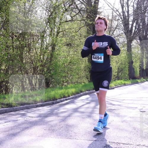 12.04.2026 - 45. Internationalen Wilhelmsburger Insellauf Yannick Fuchs http://msf.ph/oto/9488794 12.04.2026 10:40:17 Laufen 4, 4494 meine-sportfotos.de
