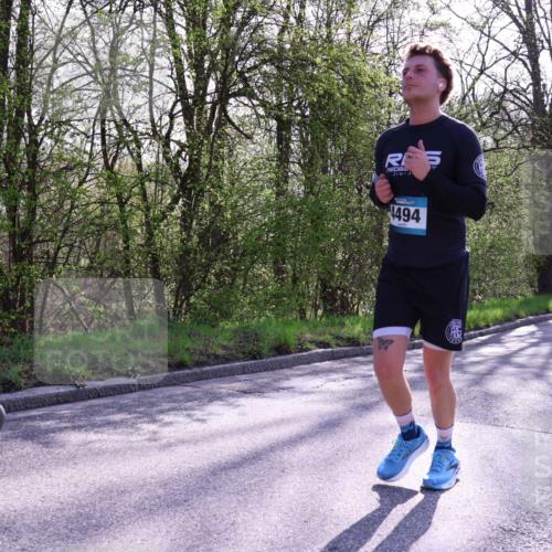 12.04.2026 - 45. Internationalen Wilhelmsburger Insellauf Yannick Fuchs http://msf.ph/oto/9488808 12.04.2026 10:40:18 Laufen 2114, 3, 4494 meine-sportfotos.de