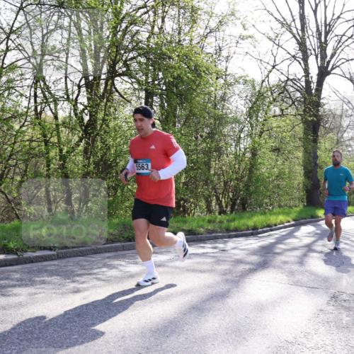12.04.2026 - 45. Internationalen Wilhelmsburger Insellauf Yannick Fuchs http://msf.ph/oto/9488908 12.04.2026 10:34:39 Laufen 5563 meine-sportfotos.de