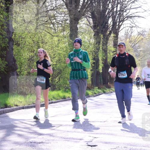12.04.2026 - 45. Internationalen Wilhelmsburger Insellauf Yannick Fuchs http://msf.ph/oto/9488911 12.04.2026 10:40:31 Laufen 2762, 3366, 4710, 4024 meine-sportfotos.de