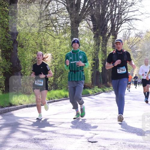 12.04.2026 - 45. Internationalen Wilhelmsburger Insellauf Yannick Fuchs http://msf.ph/oto/9488913 12.04.2026 10:40:31 Laufen 3366, 2762, 4024 meine-sportfotos.de