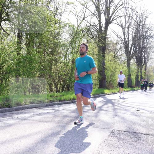 12.04.2026 - 45. Internationalen Wilhelmsburger Insellauf Yannick Fuchs http://msf.ph/oto/9488915 12.04.2026 10:34:40 Laufen  meine-sportfotos.de
