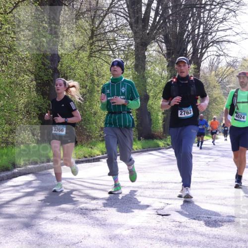 12.04.2026 - 45. Internationalen Wilhelmsburger Insellauf Yannick Fuchs http://msf.ph/oto/9488922 12.04.2026 10:40:32 Laufen 3366, 2762, 4024 meine-sportfotos.de