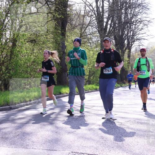 12.04.2026 - 45. Internationalen Wilhelmsburger Insellauf Yannick Fuchs http://msf.ph/oto/9488931 12.04.2026 10:40:33 Laufen 3366, 2762, 4024 meine-sportfotos.de