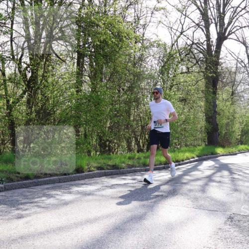 12.04.2026 - 45. Internationalen Wilhelmsburger Insellauf Yannick Fuchs http://msf.ph/oto/9488947 12.04.2026 10:34:43 Laufen 3172 meine-sportfotos.de
