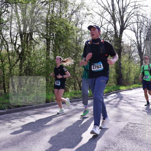 12.04.2026 - 45. Internationalen Wilhelmsburger Insellauf Yannick Fuchs http://msf.ph/oto/9488951 12.04.2026 10:40:34 Laufen 3366, 2762, 4024, 710 meine-sportfotos.de