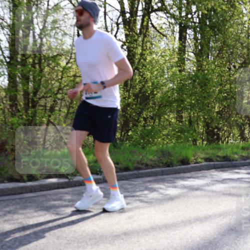 12.04.2026 - 45. Internationalen Wilhelmsburger Insellauf Yannick Fuchs http://msf.ph/oto/9488966 12.04.2026 10:34:44 Laufen  meine-sportfotos.de