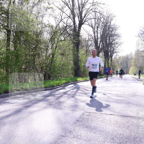 12.04.2026 - 45. Internationalen Wilhelmsburger Insellauf Yannick Fuchs http://msf.ph/oto/9488985 12.04.2026 10:40:37 Laufen 4710 meine-sportfotos.de