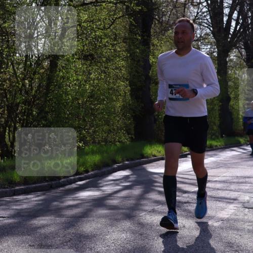 12.04.2026 - 45. Internationalen Wilhelmsburger Insellauf Yannick Fuchs http://msf.ph/oto/9488990 12.04.2026 10:40:37 Laufen 47 meine-sportfotos.de