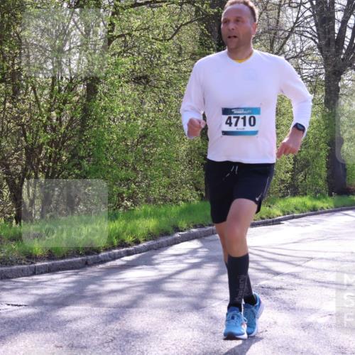 12.04.2026 - 45. Internationalen Wilhelmsburger Insellauf Yannick Fuchs http://msf.ph/oto/9488992 12.04.2026 10:40:37 Laufen 4710, 4836 meine-sportfotos.de