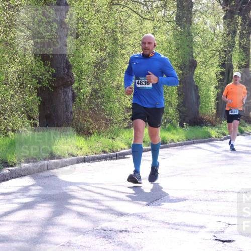 12.04.2026 - 45. Internationalen Wilhelmsburger Insellauf Yannick Fuchs http://msf.ph/oto/9489018 12.04.2026 10:40:40 Laufen 4836, 4689, 2834 meine-sportfotos.de