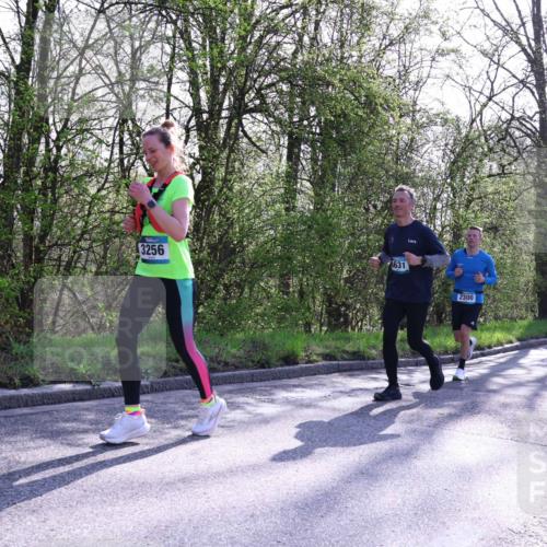 12.04.2026 - 45. Internationalen Wilhelmsburger Insellauf Yannick Fuchs http://msf.ph/oto/9489029 12.04.2026 10:34:50 Laufen 3256, 4631, 2300, 2845 meine-sportfotos.de