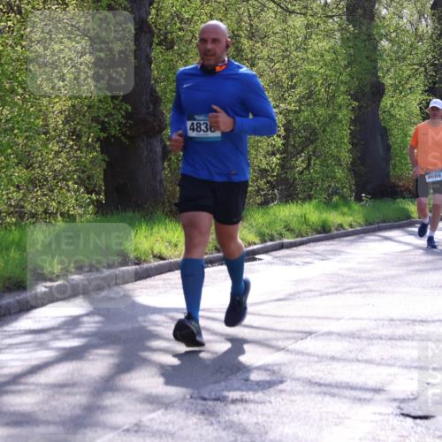 12.04.2026 - 45. Internationalen Wilhelmsburger Insellauf Yannick Fuchs http://msf.ph/oto/9489030 12.04.2026 10:40:40 Laufen 4836, 4689, 318 meine-sportfotos.de