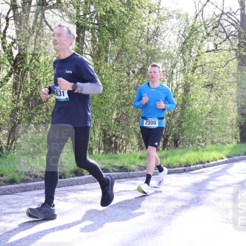 12.04.2026 - 45. Internationalen Wilhelmsburger Insellauf Yannick Fuchs http://msf.ph/oto/9489034 12.04.2026 10:34:51 Laufen 631, 2300, 2995, 2845 meine-sportfotos.de