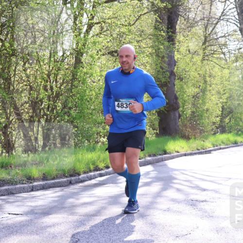 12.04.2026 - 45. Internationalen Wilhelmsburger Insellauf Yannick Fuchs http://msf.ph/oto/9489045 12.04.2026 10:40:42 Laufen 4830, 3184 meine-sportfotos.de
