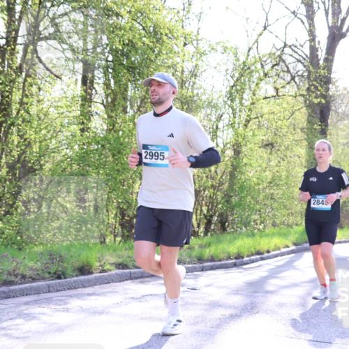 12.04.2026 - 45. Internationalen Wilhelmsburger Insellauf Yannick Fuchs http://msf.ph/oto/9489049 12.04.2026 10:34:53 Laufen 2995, 644, 284 meine-sportfotos.de