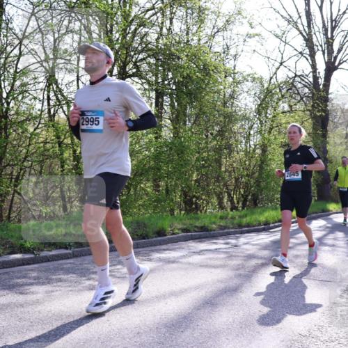 12.04.2026 - 45. Internationalen Wilhelmsburger Insellauf Yannick Fuchs http://msf.ph/oto/9489054 12.04.2026 10:34:53 Laufen 2995, 2845 meine-sportfotos.de