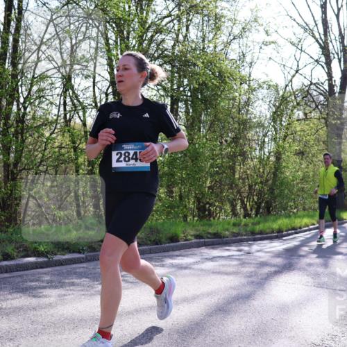 12.04.2026 - 45. Internationalen Wilhelmsburger Insellauf Yannick Fuchs http://msf.ph/oto/9489065 12.04.2026 10:34:54 Laufen 2845 meine-sportfotos.de