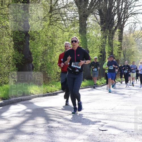12.04.2026 - 45. Internationalen Wilhelmsburger Insellauf Yannick Fuchs http://msf.ph/oto/9489091 12.04.2026 10:34:57 Laufen 3860, 5690, 3430, 2376, 2301, 5037, 5046 meine-sportfotos.de