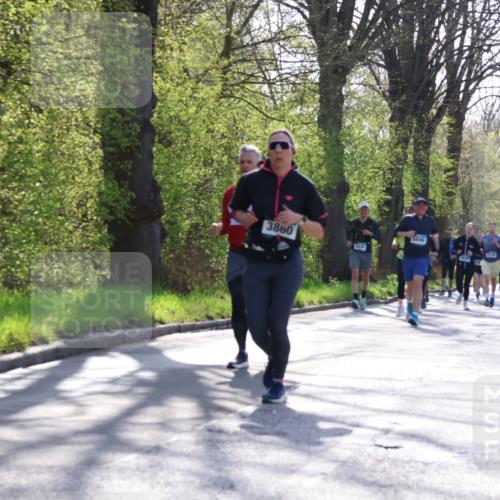 12.04.2026 - 45. Internationalen Wilhelmsburger Insellauf Yannick Fuchs http://msf.ph/oto/9489097 12.04.2026 10:34:58 Laufen 3860, 3430, 5690, 2301 meine-sportfotos.de