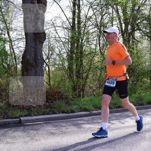 12.04.2026 - 45. Internationalen Wilhelmsburger Insellauf Yannick Fuchs http://msf.ph/oto/9489128 12.04.2026 10:40:48 Laufen 4689 meine-sportfotos.de