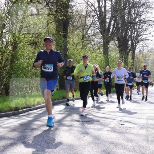 12.04.2026 - 45. Internationalen Wilhelmsburger Insellauf Yannick Fuchs http://msf.ph/oto/9489139 12.04.2026 10:35:02 Laufen 5690, 3430, 5325, 3848, 2301, 5046, 5037 meine-sportfotos.de