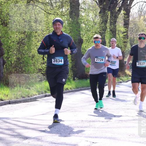 12.04.2026 - 45. Internationalen Wilhelmsburger Insellauf Yannick Fuchs http://msf.ph/oto/9489158 12.04.2026 10:40:50 Laufen 2834, 2729, 4503, 2837, 4943 meine-sportfotos.de