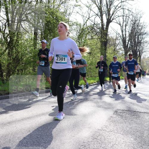 12.04.2026 - 45. Internationalen Wilhelmsburger Insellauf Yannick Fuchs http://msf.ph/oto/9489179 12.04.2026 10:35:05 Laufen 3430, 2301, 3848, 5037, 5046 meine-sportfotos.de