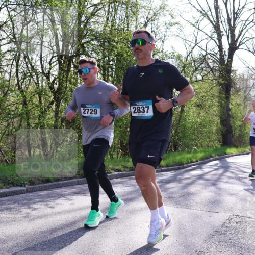 12.04.2026 - 45. Internationalen Wilhelmsburger Insellauf Yannick Fuchs http://msf.ph/oto/9489217 12.04.2026 10:40:55 Laufen 2729, 4, 2837, 4503 meine-sportfotos.de