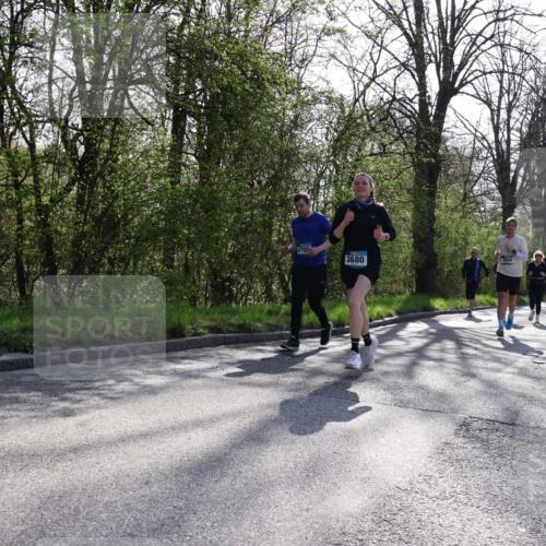 12.04.2026 - 45. Internationalen Wilhelmsburger Insellauf Yannick Fuchs http://msf.ph/oto/9489218 12.04.2026 10:35:08 Laufen 3830, 3680 meine-sportfotos.de