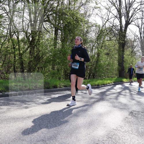 12.04.2026 - 45. Internationalen Wilhelmsburger Insellauf Yannick Fuchs http://msf.ph/oto/9489224 12.04.2026 10:35:09 Laufen 3680, 3830 meine-sportfotos.de