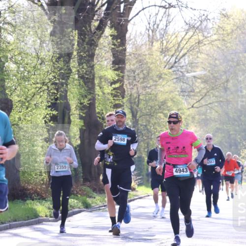 12.04.2026 - 45. Internationalen Wilhelmsburger Insellauf Yannick Fuchs http://msf.ph/oto/9489242 12.04.2026 10:40:57 Laufen 2625, 2355, 2598, 4943, 5553 meine-sportfotos.de