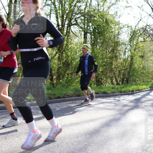 12.04.2026 - 45. Internationalen Wilhelmsburger Insellauf Yannick Fuchs http://msf.ph/oto/9489263 12.04.2026 10:35:13 Laufen  meine-sportfotos.de