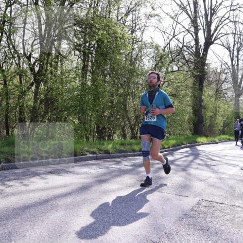 12.04.2026 - 45. Internationalen Wilhelmsburger Insellauf Yannick Fuchs http://msf.ph/oto/9489281 12.04.2026 10:41:00 Laufen 2625, 4943 meine-sportfotos.de