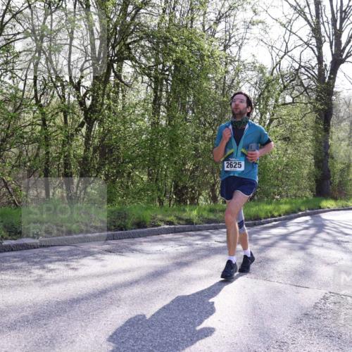 12.04.2026 - 45. Internationalen Wilhelmsburger Insellauf Yannick Fuchs http://msf.ph/oto/9489283 12.04.2026 10:41:00 Laufen 2625, 4943 meine-sportfotos.de