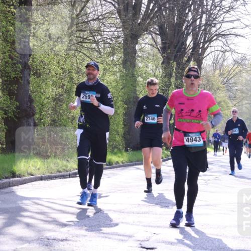 12.04.2026 - 45. Internationalen Wilhelmsburger Insellauf Yannick Fuchs http://msf.ph/oto/9489300 12.04.2026 10:41:01 Laufen 259, 2746, 5553, 4943 meine-sportfotos.de