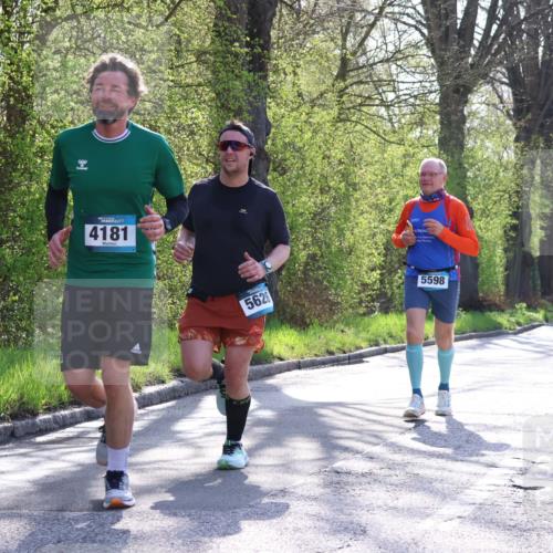 12.04.2026 - 45. Internationalen Wilhelmsburger Insellauf Yannick Fuchs http://msf.ph/oto/9489301 12.04.2026 10:35:17 Laufen 4181, 5626, 5598 meine-sportfotos.de