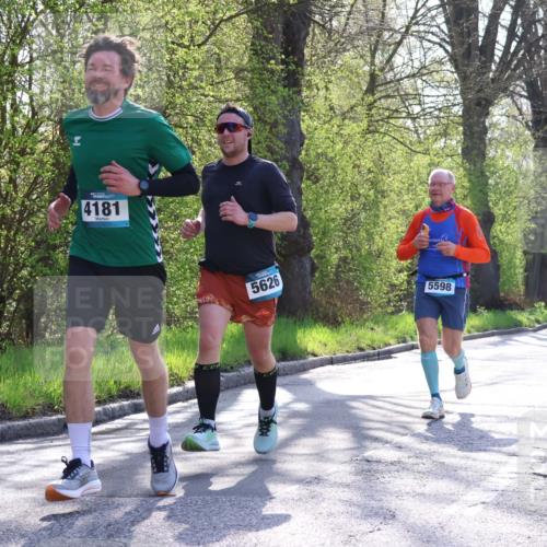 12.04.2026 - 45. Internationalen Wilhelmsburger Insellauf Yannick Fuchs http://msf.ph/oto/9489304 12.04.2026 10:35:17 Laufen 4181, 5626, 5598 meine-sportfotos.de