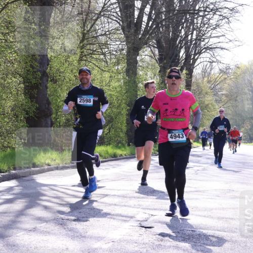 12.04.2026 - 45. Internationalen Wilhelmsburger Insellauf Yannick Fuchs http://msf.ph/oto/9489305 12.04.2026 10:41:02 Laufen 2598, 5553, 4943 meine-sportfotos.de