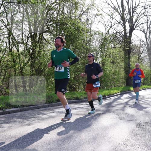 12.04.2026 - 45. Internationalen Wilhelmsburger Insellauf Yannick Fuchs http://msf.ph/oto/9489317 12.04.2026 10:35:18 Laufen 4181, 5626, 5598 meine-sportfotos.de