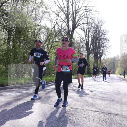 12.04.2026 - 45. Internationalen Wilhelmsburger Insellauf Yannick Fuchs http://msf.ph/oto/9489330 12.04.2026 10:41:03 Laufen 2598, 4943, 2746 meine-sportfotos.de