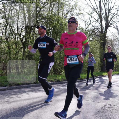 12.04.2026 - 45. Internationalen Wilhelmsburger Insellauf Yannick Fuchs http://msf.ph/oto/9489337 12.04.2026 10:41:04 Laufen 2598, 4943, 2355, 2746 meine-sportfotos.de