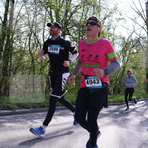 12.04.2026 - 45. Internationalen Wilhelmsburger Insellauf Yannick Fuchs http://msf.ph/oto/9489339 12.04.2026 10:41:04 Laufen 2598, 4943, 2355, 2746 meine-sportfotos.de