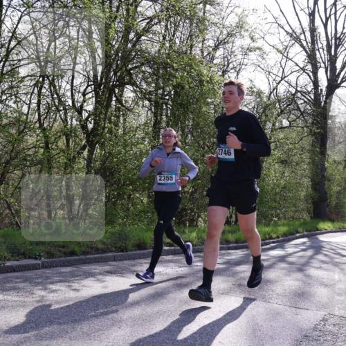 12.04.2026 - 45. Internationalen Wilhelmsburger Insellauf Yannick Fuchs http://msf.ph/oto/9489355 12.04.2026 10:41:05 Laufen 2355, 2746, 3567, 555 meine-sportfotos.de