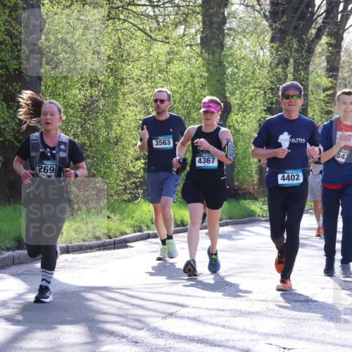 12.04.2026 - 45. Internationalen Wilhelmsburger Insellauf Yannick Fuchs http://msf.ph/oto/9489356 12.04.2026 10:35:27 Laufen 269, 3563, 2022, 4367, 4402, 543 meine-sportfotos.de