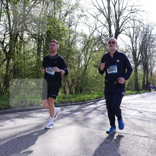 12.04.2026 - 45. Internationalen Wilhelmsburger Insellauf Yannick Fuchs http://msf.ph/oto/9489384 12.04.2026 10:41:08 Laufen 3567, 5553 meine-sportfotos.de